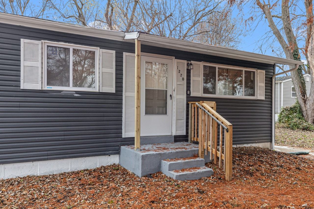 1220 Congress Ave - Photo 2 of 20