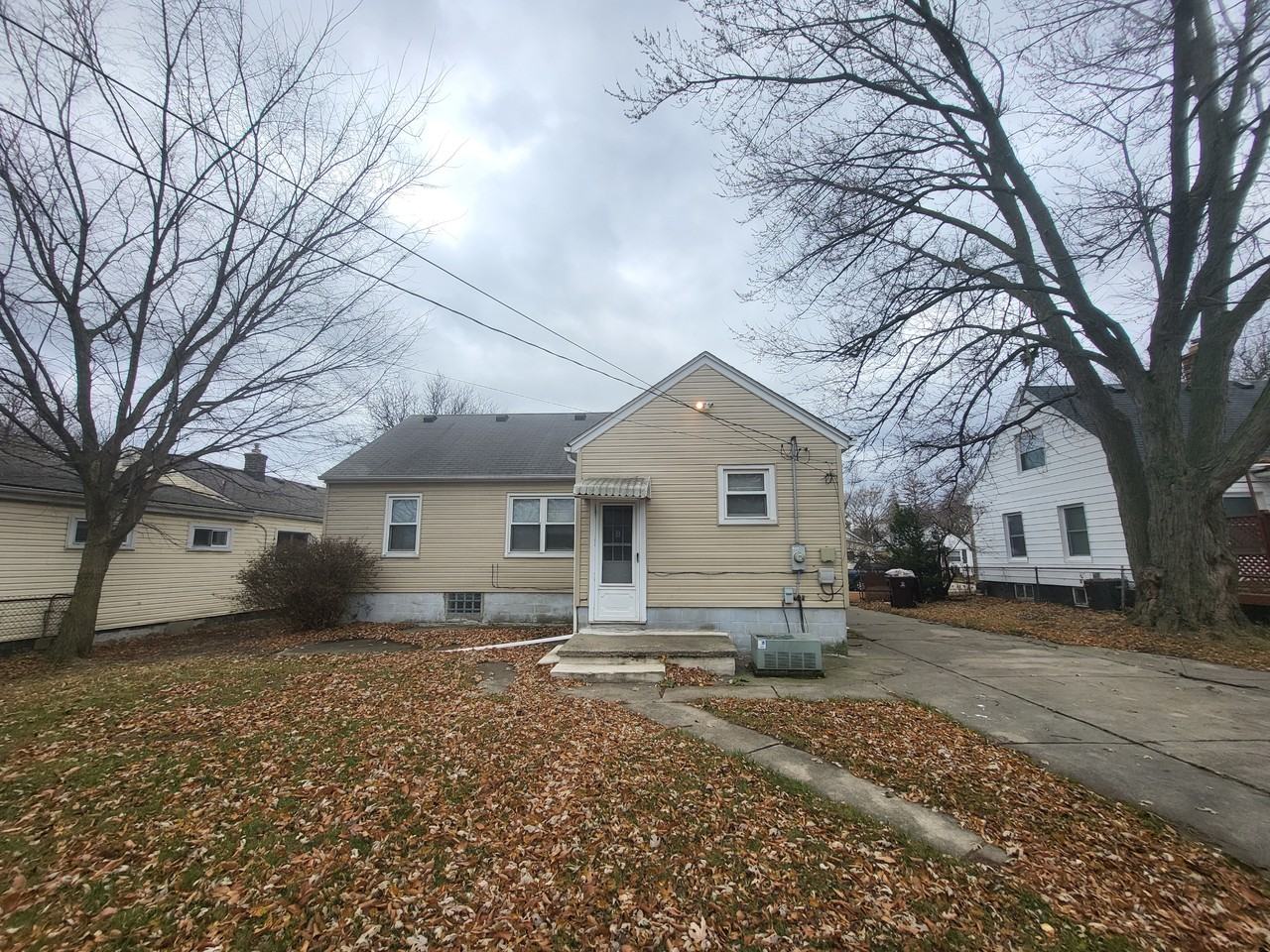 7547 Standard Street - Photo 3 of 18