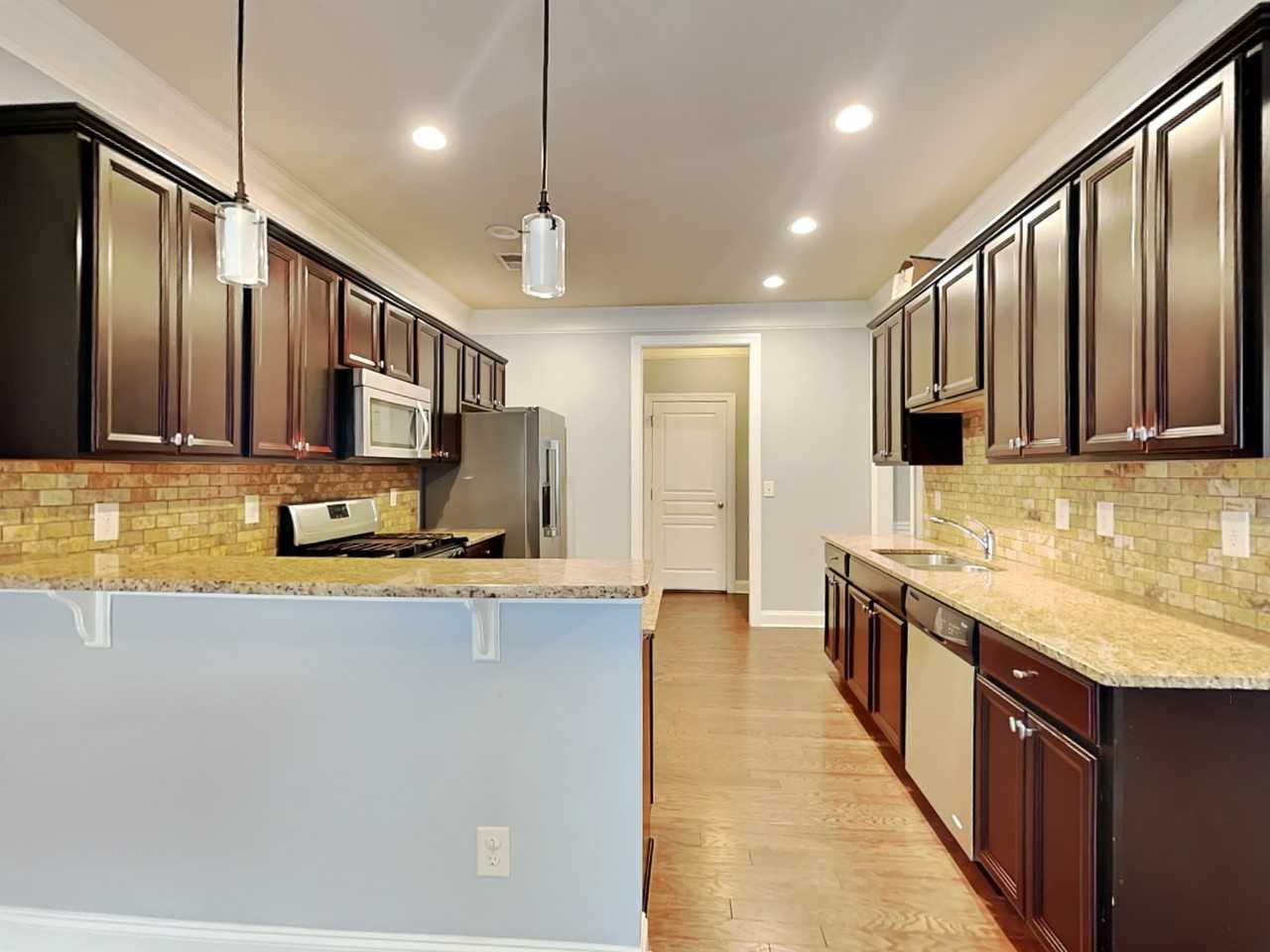 2735 Gold Creek Ln - Photo 4 of 20