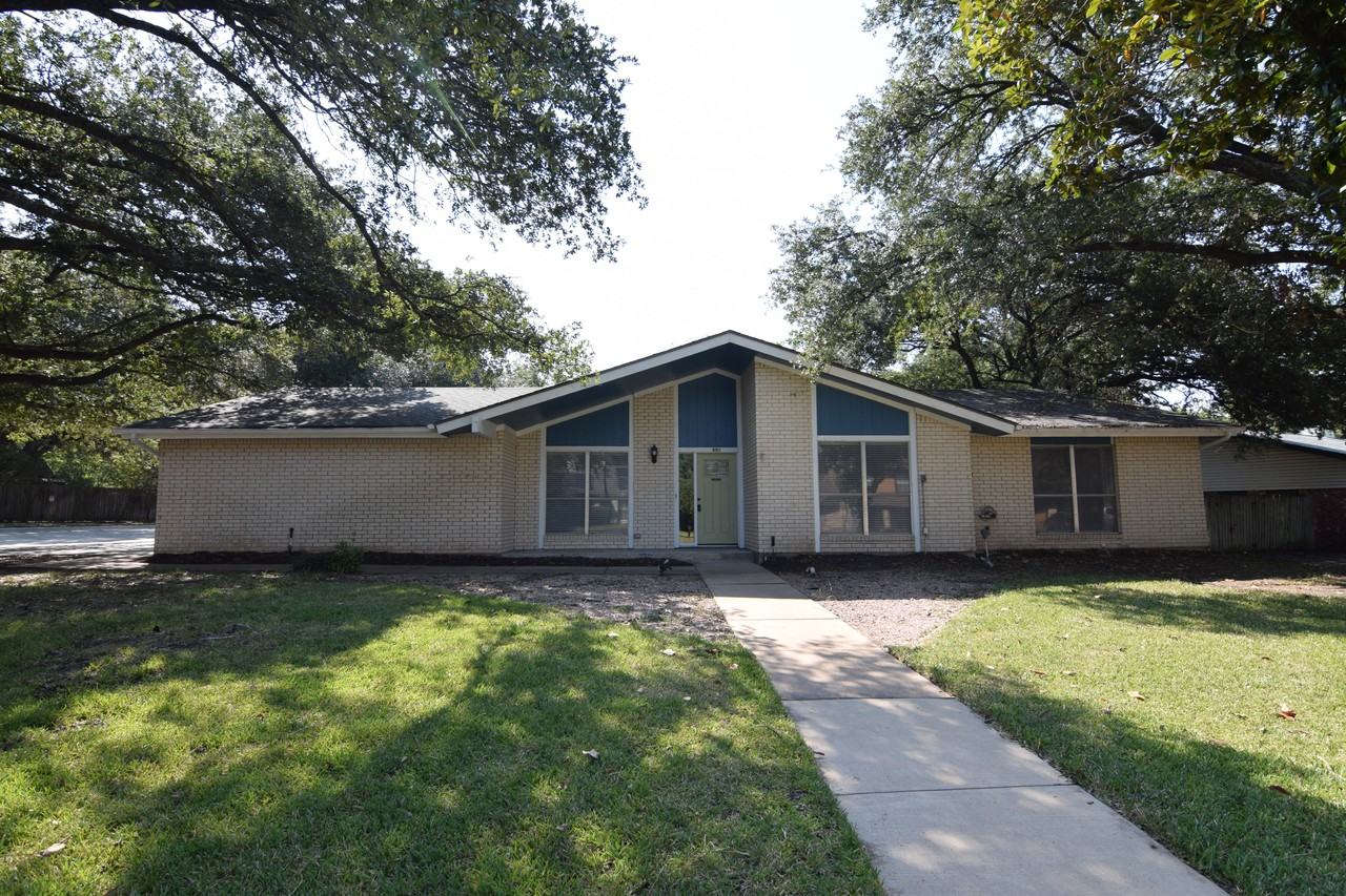 4101 Antelope Trail - Photo 2 of 30