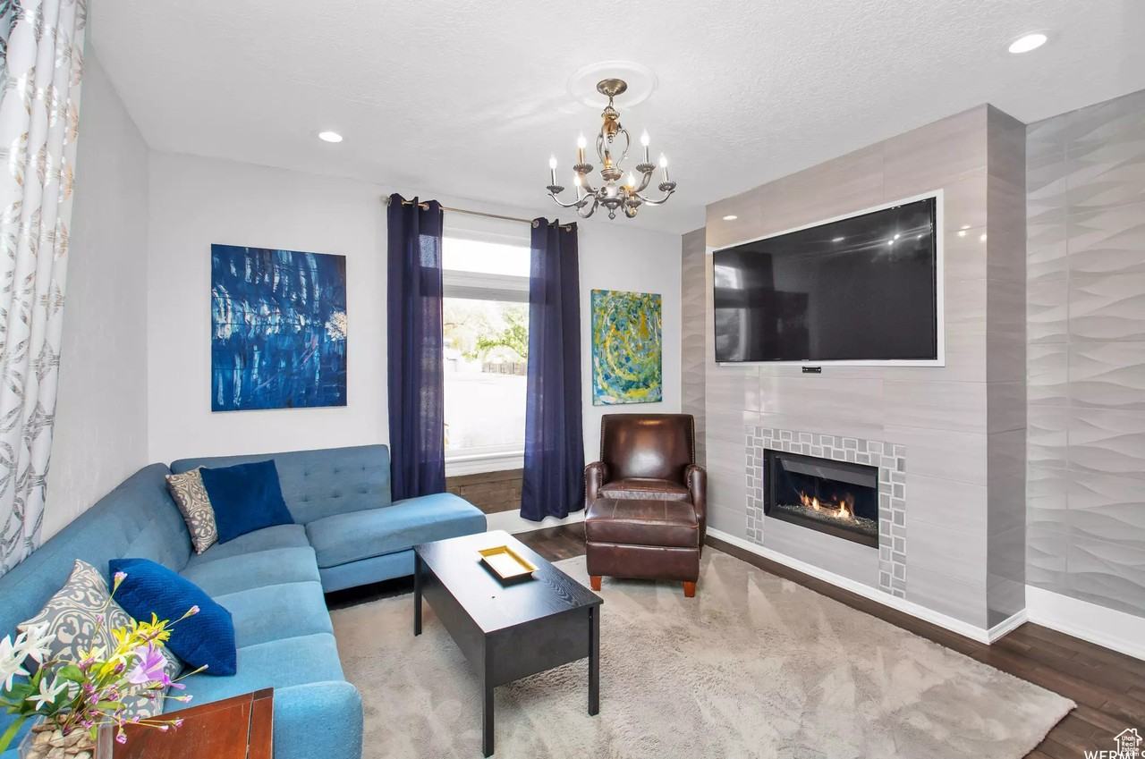 430 Es - Photo 6 of 12