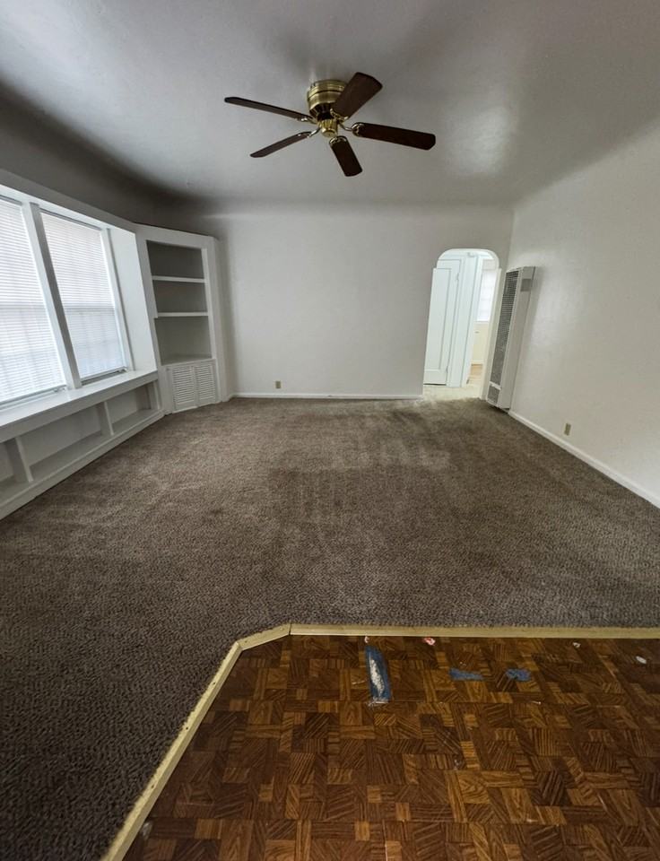 2152 W Rose St - Photo 3 of 16