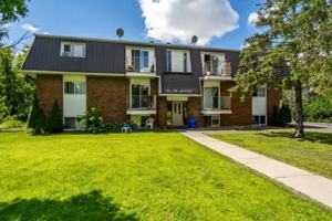 featured image of 2459 Cléroux Crescent #2