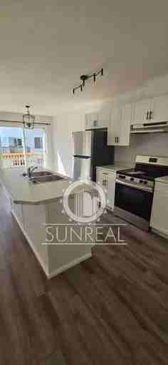 5009 54 Street - Photo 2 of 7