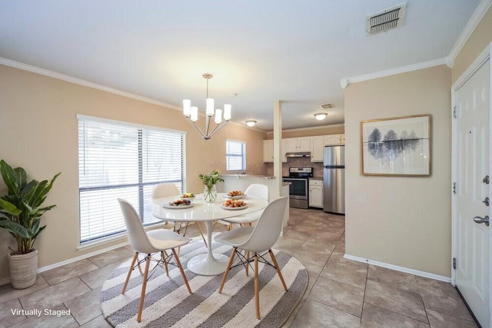 7531 Lago Frio - Photo 7 of 19