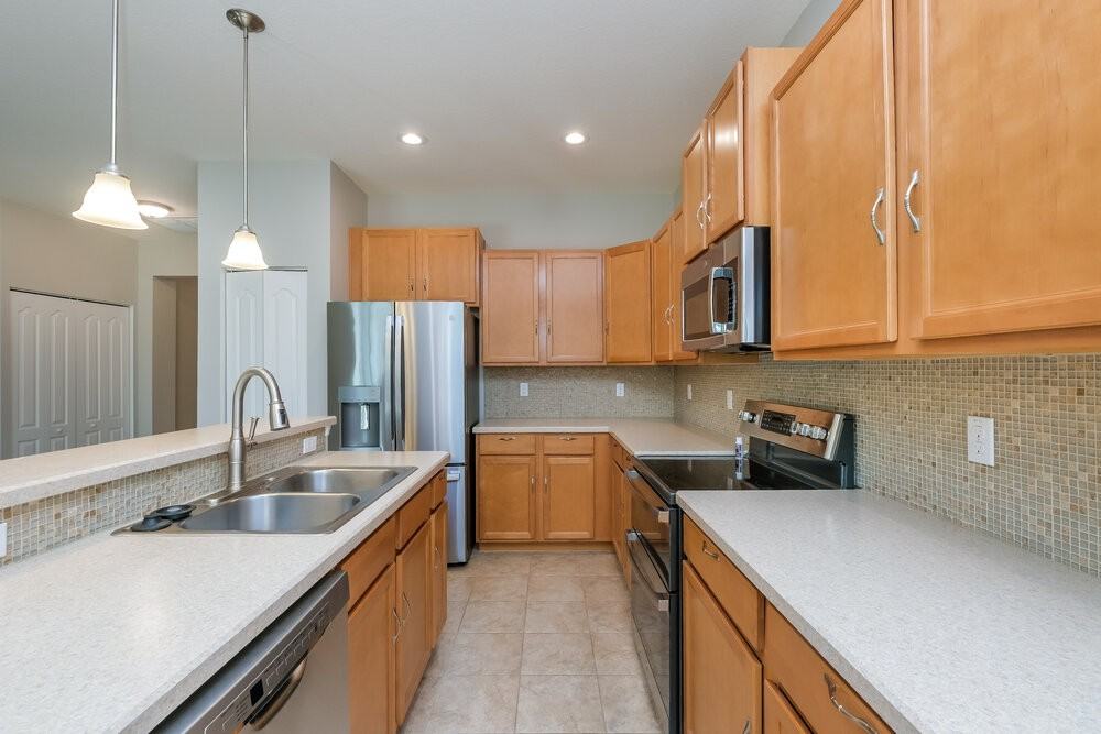 6222 Twin Bridges Drive - Photo 6 of 16