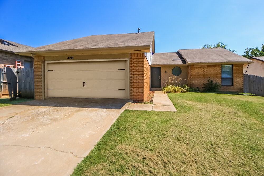 4716 Brookwood Dr - Photo 3 of 16