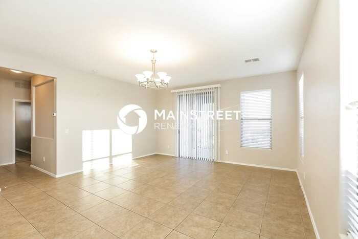 9908 W Illini St - Photo 2 of 16