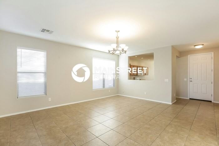 9908 W Illini St - Photo 4 of 16