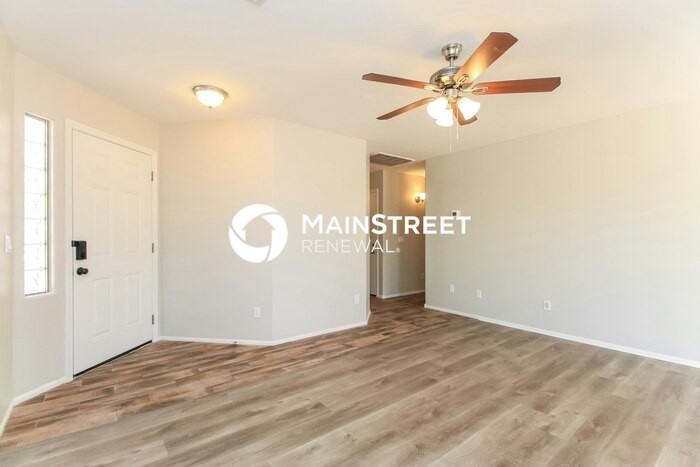 1320 E Julie Ct - Photo 3 of 17