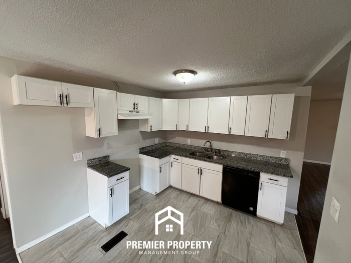 239 Wilbanks Road - Photo 4 of 26