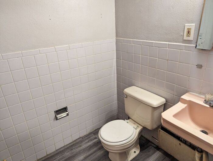 335 Chambers Rd #335 - Photo 6 of 8