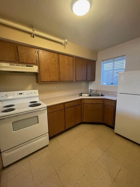 1701 North Park Avenue #1 - Photo 3 of 12