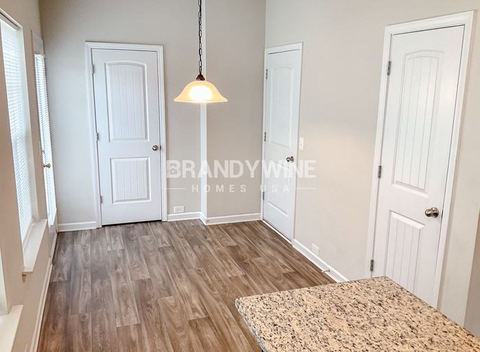 108 Howard Ave - Photo 7 of 19