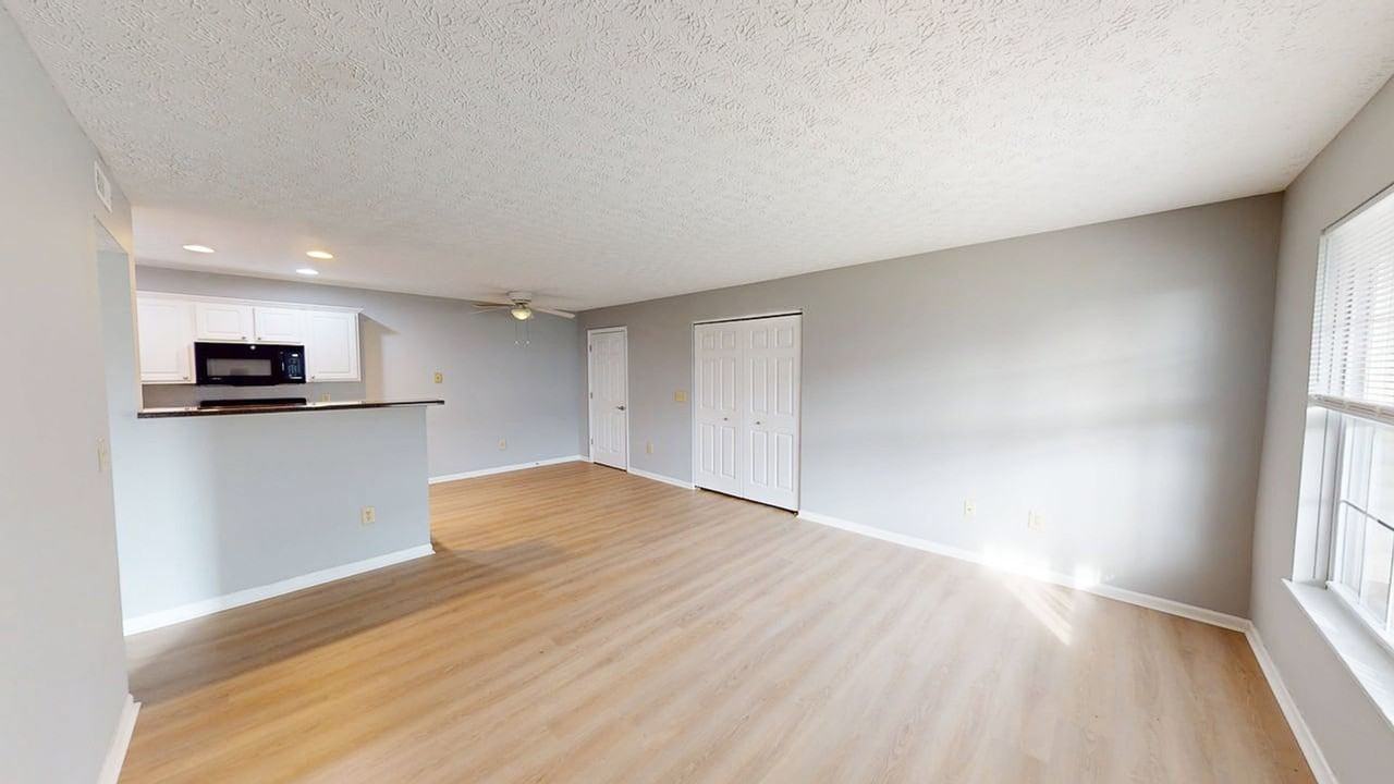 5347 Cypress Chase - Photo 3 of 19