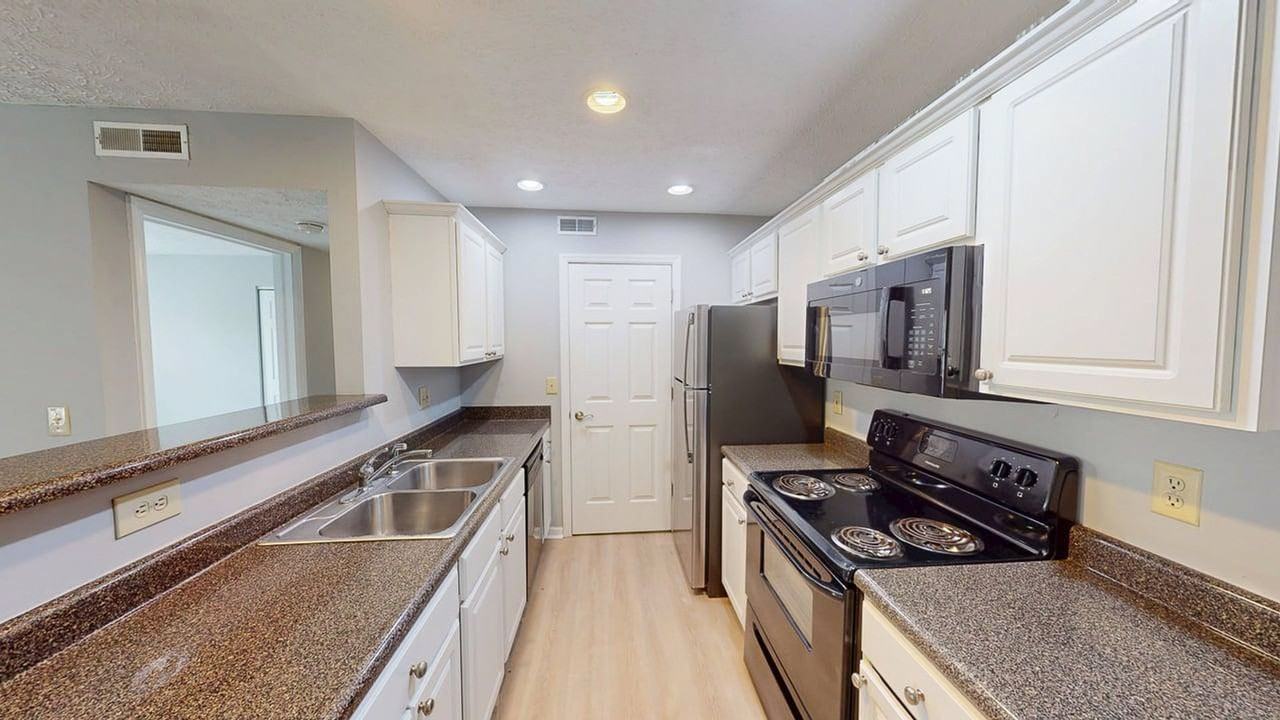 5347 Cypress Chase - Photo 7 of 19