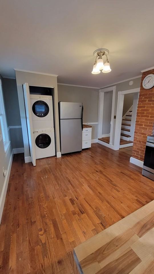 218 W 5th St - Photo 6 of 16