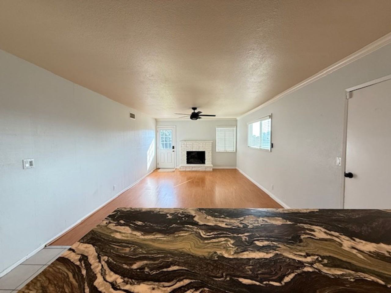 928 E Meats Ave - Photo 5 of 19