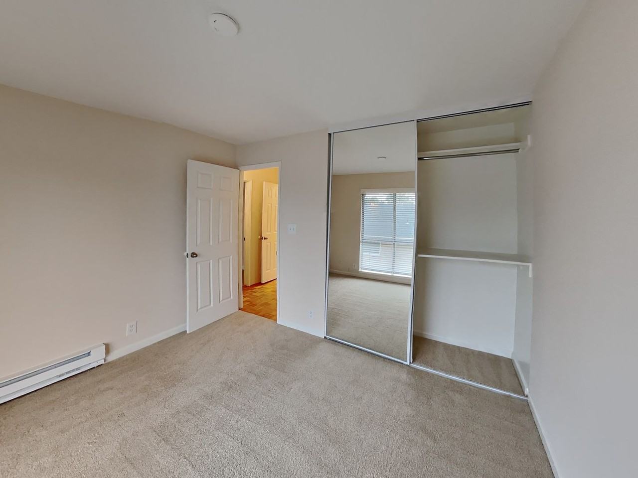 1036 Oak Grove Rd - Photo 6 of 14