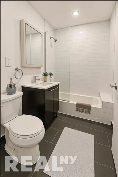 Grand Avenue #7A - Photo 4 of 8