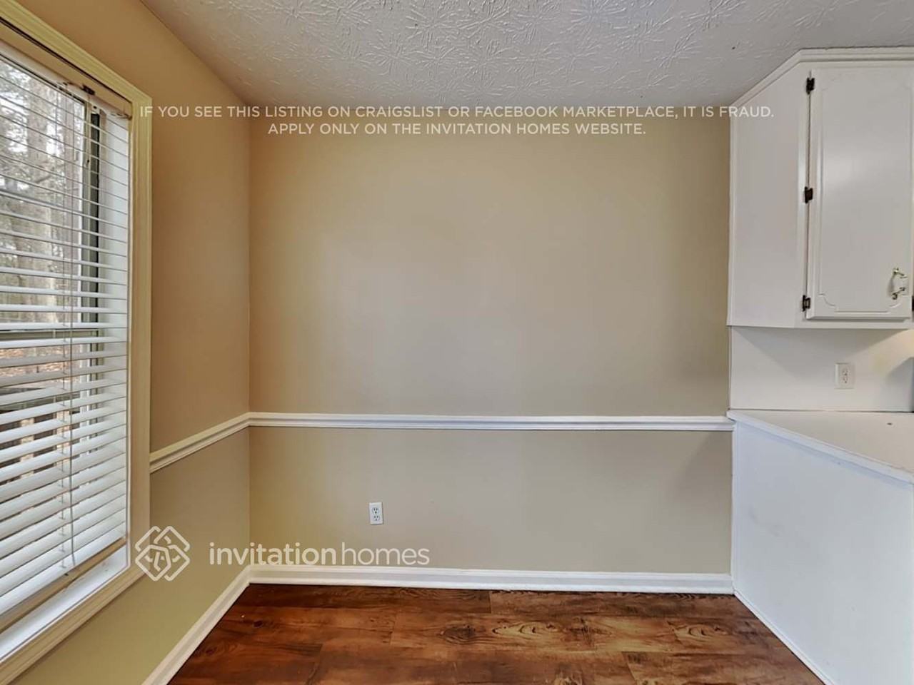 3281 Greystone Ct - Photo 6 of 19