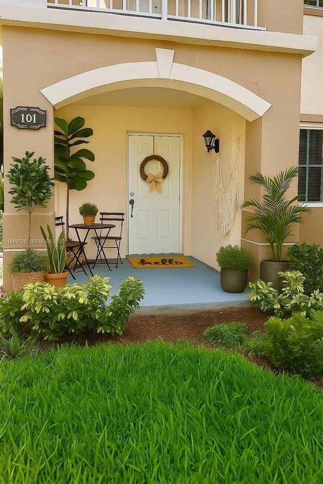 1270 Southeast 28th Court #101 - Photo 2 of 27