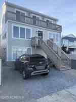 featured image of 1105 North Ocean Avenue #B4