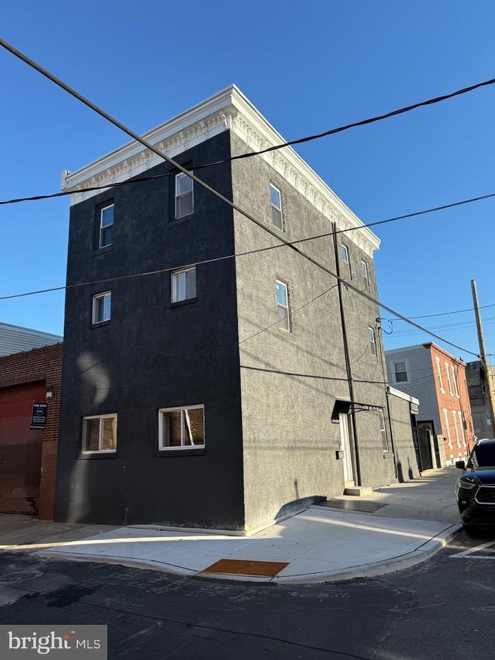 2537 E Auburn St Unit 2 #2