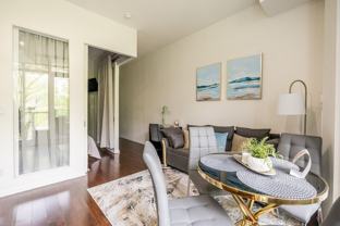 185 Fort York Boulevard - Photo 1 of 1