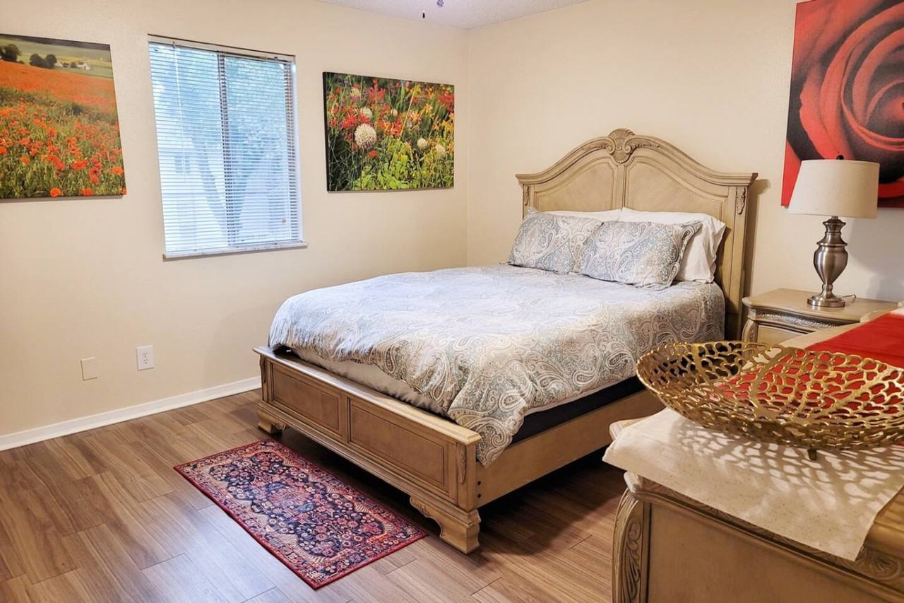 6519 W Newberry Rd #1359105P - Photo 2 of 16