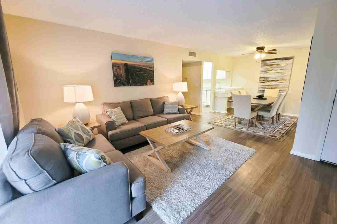 6519 W Newberry Rd #1359105P - Photo 3 of 16