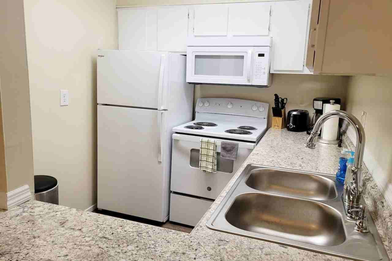 6519 W Newberry Rd #1359105P - Photo 4 of 16