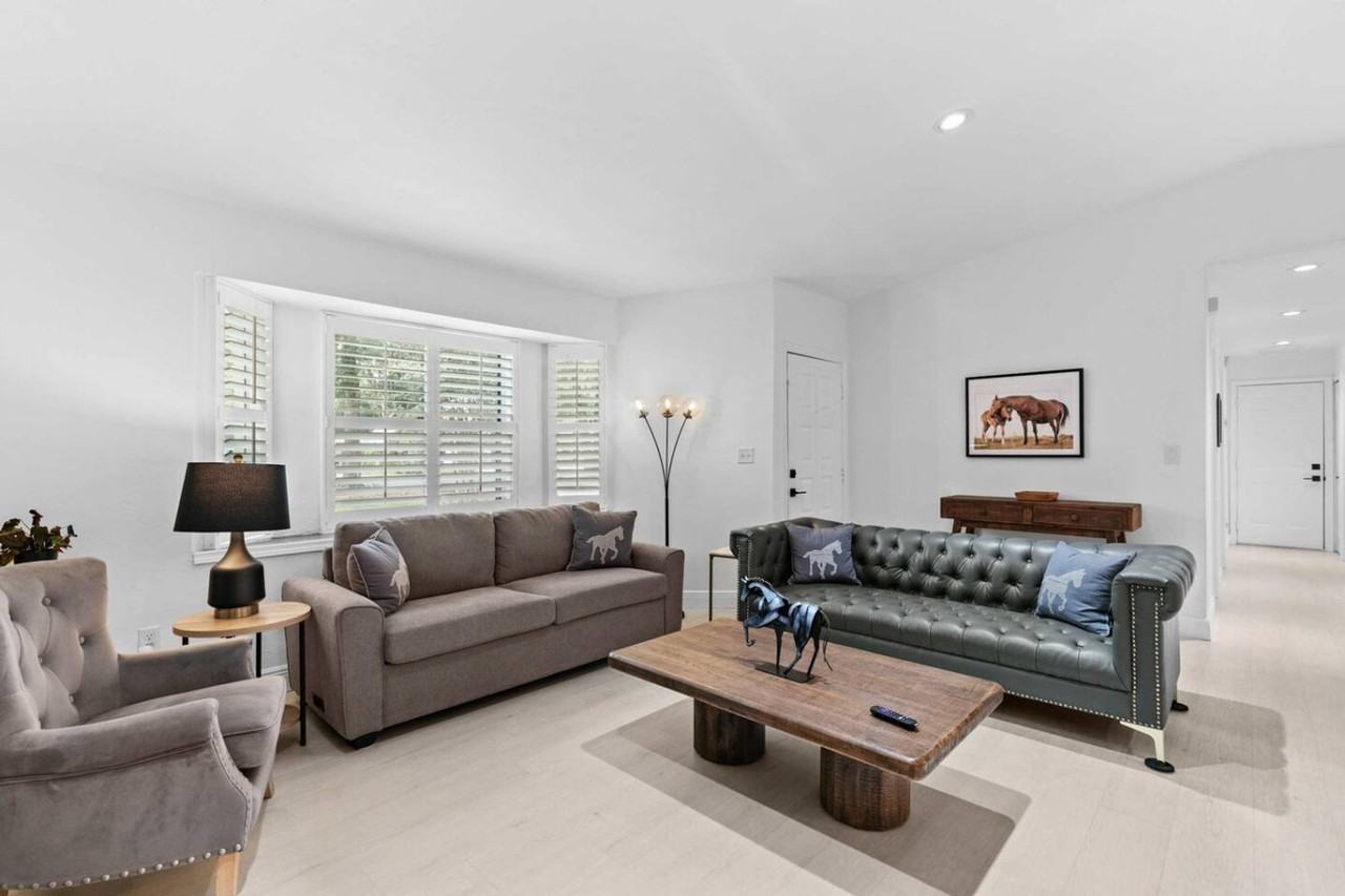 1844 Nw 42nd Ave #1359116P - Photo 7 of 26