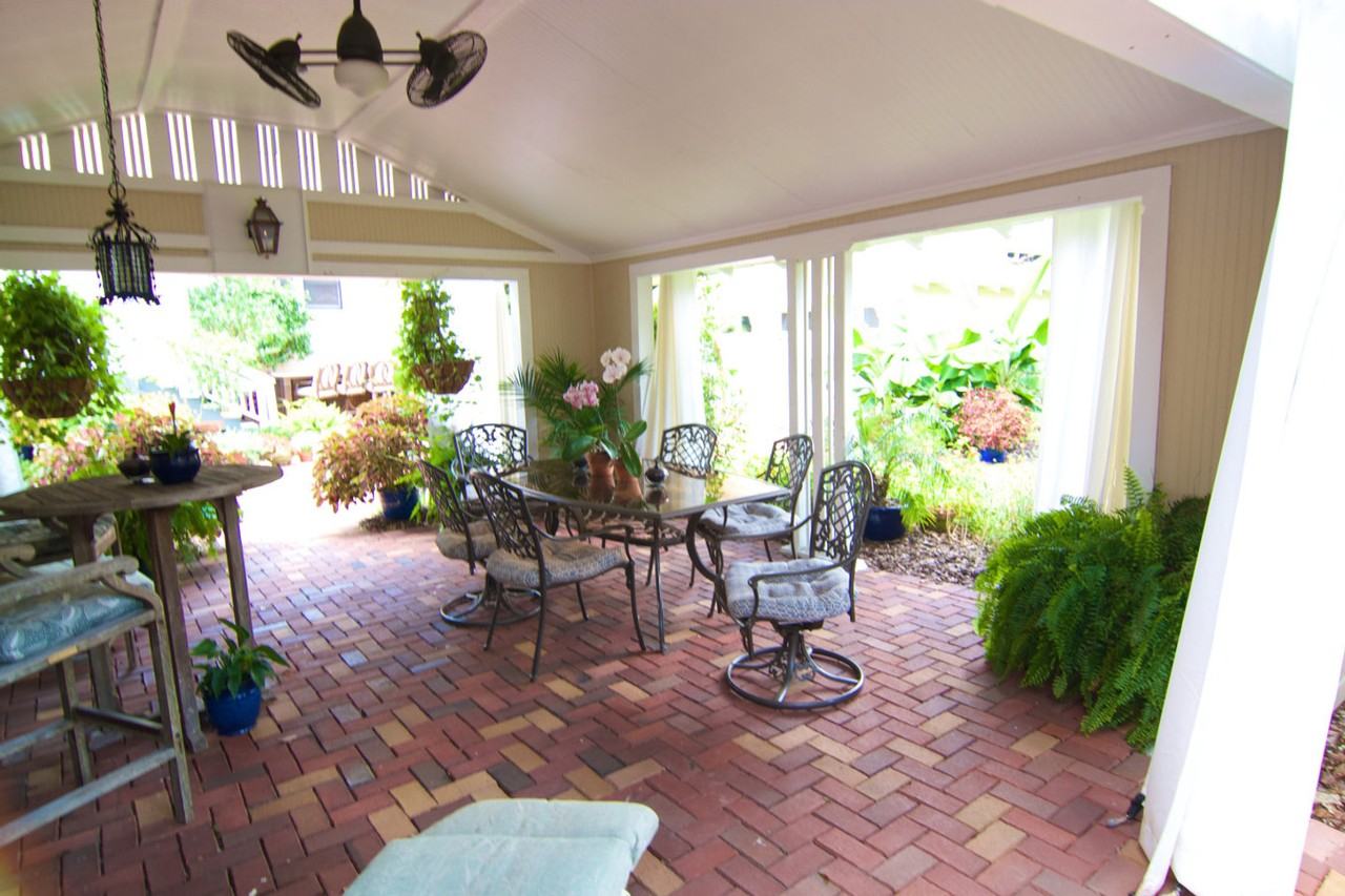 408 Ne 3rd Ave #1359130P - Photo 3 of 12