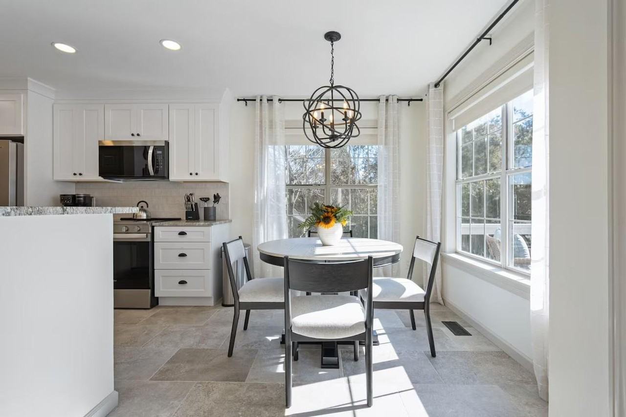 17 N Ridge Cir Nw #1359609P - Photo 2 of 30