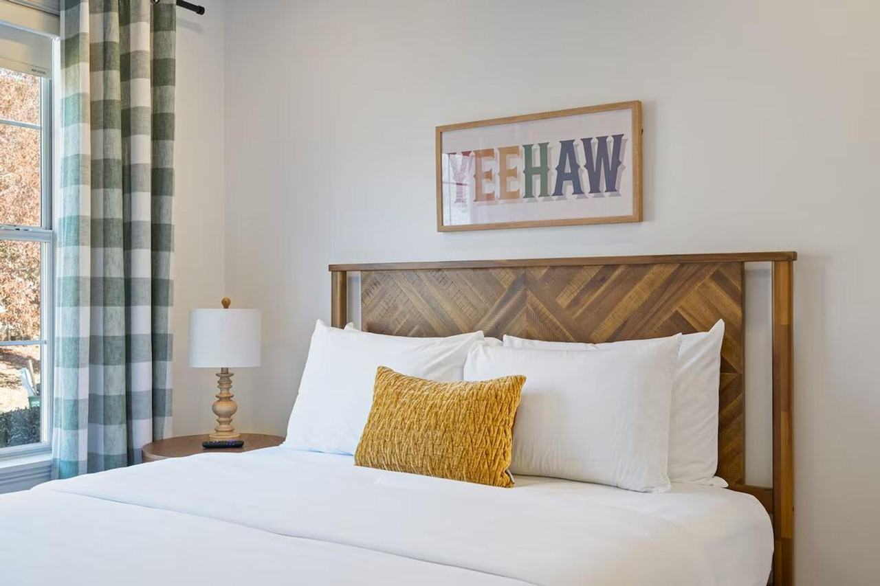 17 N Ridge Cir Nw #1359609P - Photo 3 of 30