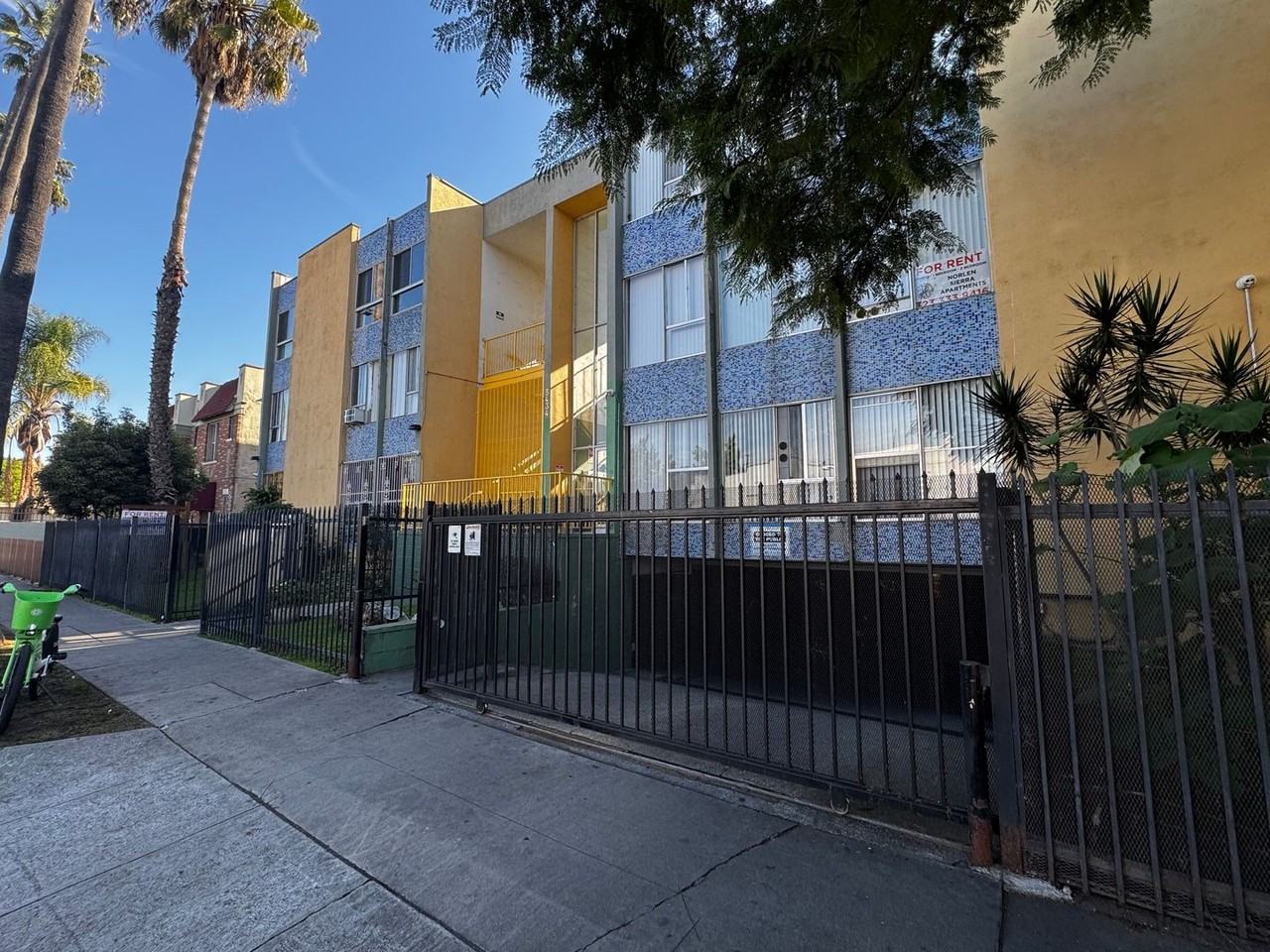 5434 Sierra Vista Ave - Photo 7 of 10