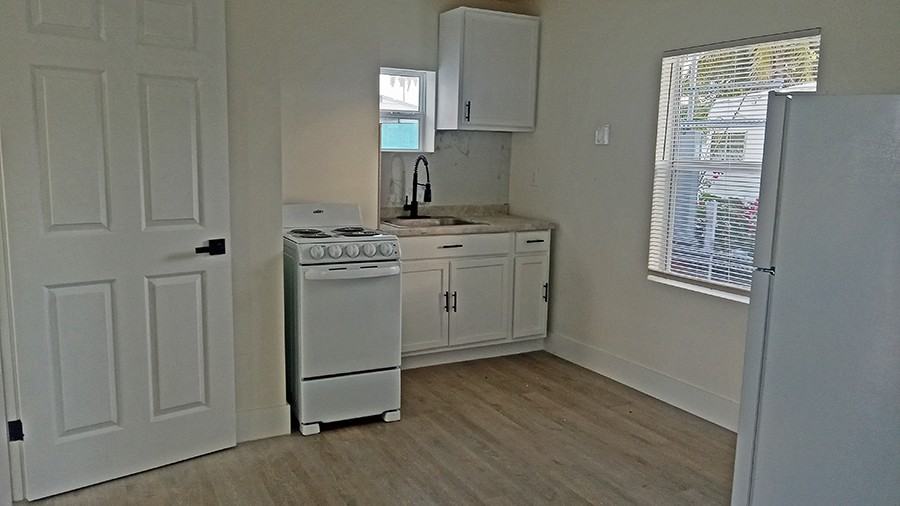 U.S. Rte 1 & Blue Heron Blvd - Photo 6 of 14