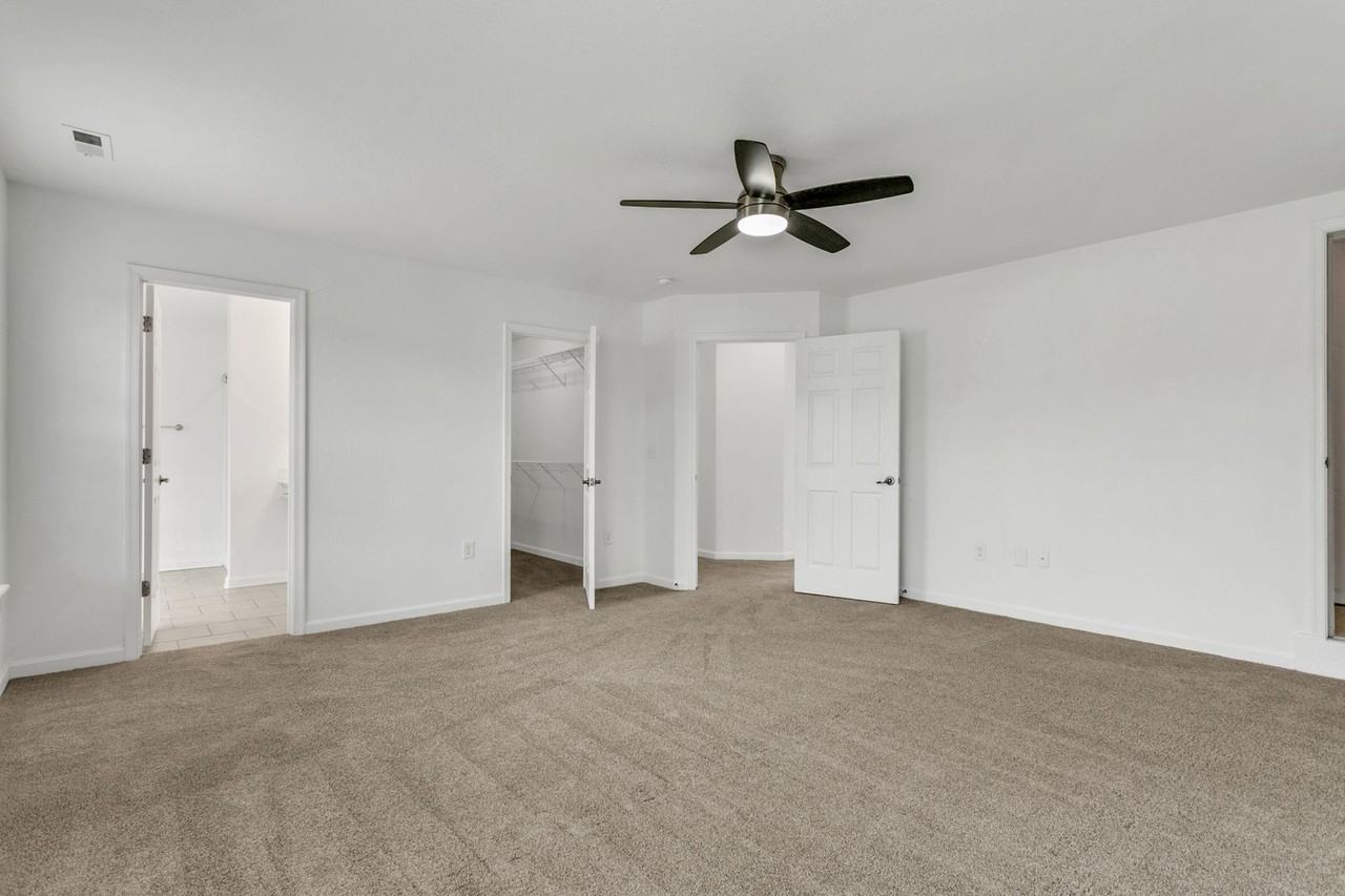 232 Moyock Landing Dr - Photo 7 of 23