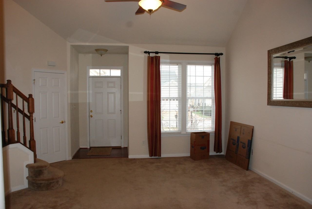 4304 Keaton Lane - Photo 4 of 22