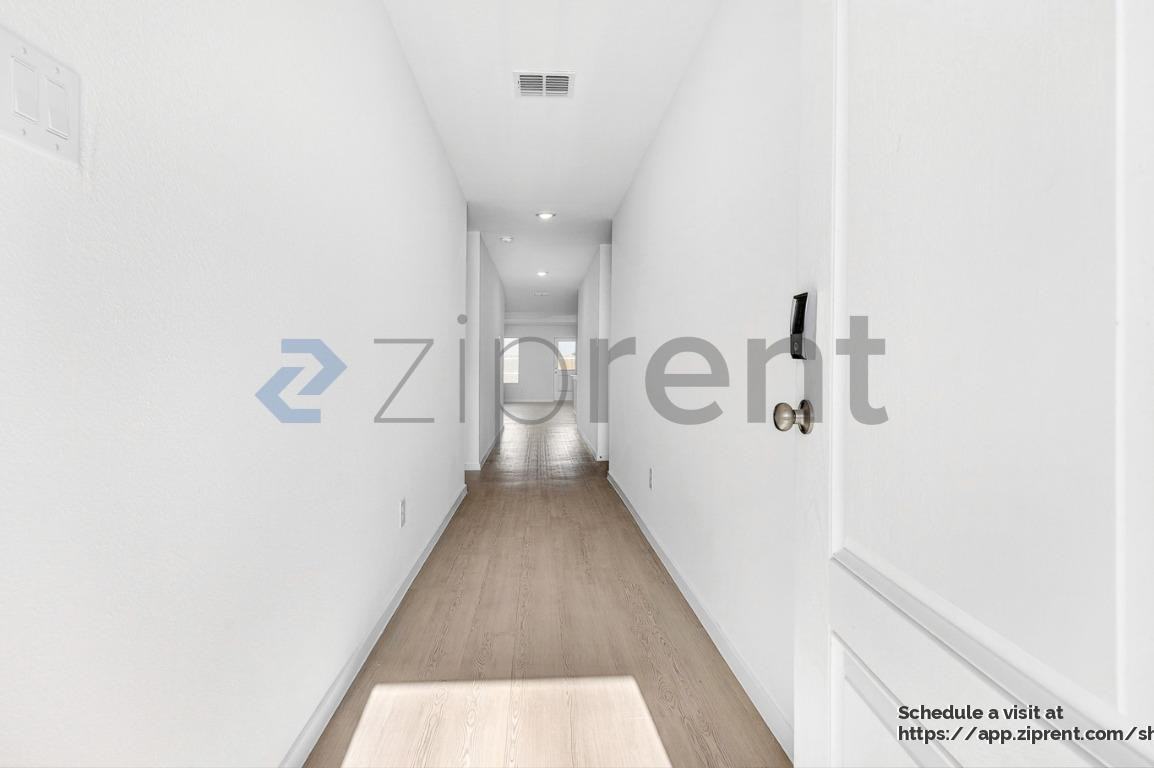 528 Waymaker Way - Photo 4 of 24