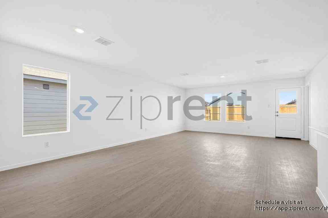 528 Waymaker Way - Photo 2 of 24