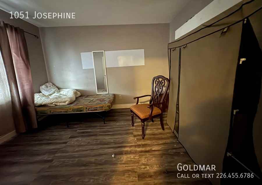 1051 Josephine Ave - Photo 6 of 9