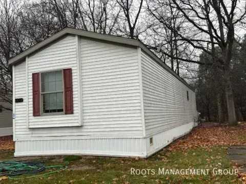 2325 Fredonia Ave - Photo 2 of 9