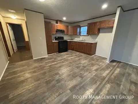 2333 Fredonia Ave - Photo 4 of 10