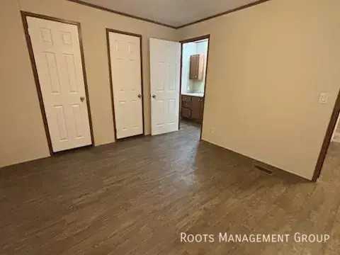 2333 Fredonia Ave - Photo 7 of 10