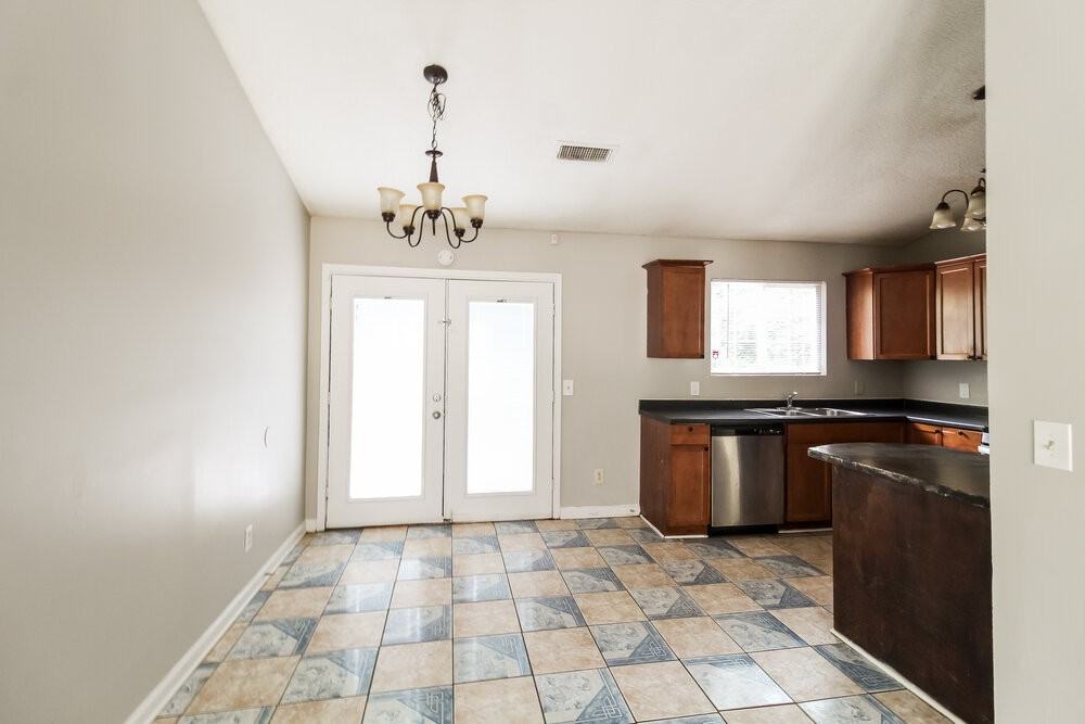 6229 Creekford Ln - Photo 7 of 18