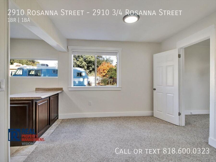2910 Rosanna St - Photo 5 of 22