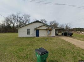 featured image of 127 Willow Brook Drive