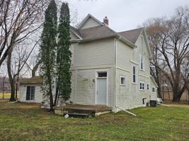 featured image of 107 Hawley Street